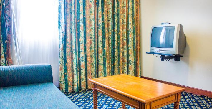 Hotel Nahar Nilgiris Ooty Dış mekan fotoğraf