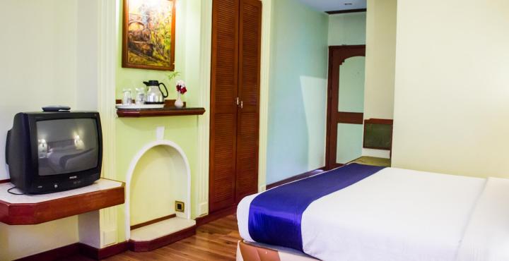 Hotel Nahar Nilgiris Ooty Dış mekan fotoğraf