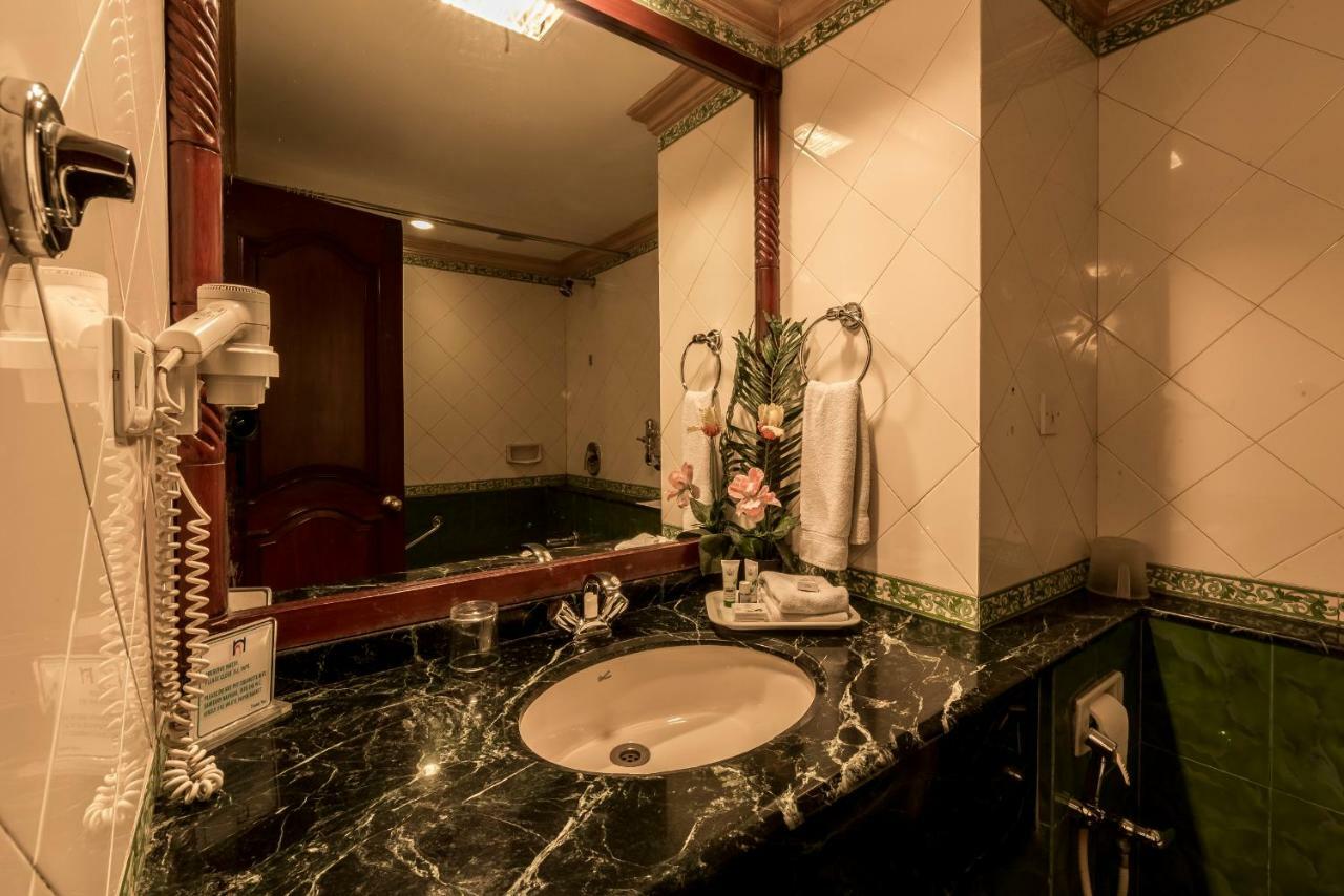 Hotel Nahar Nilgiris Ooty Dış mekan fotoğraf